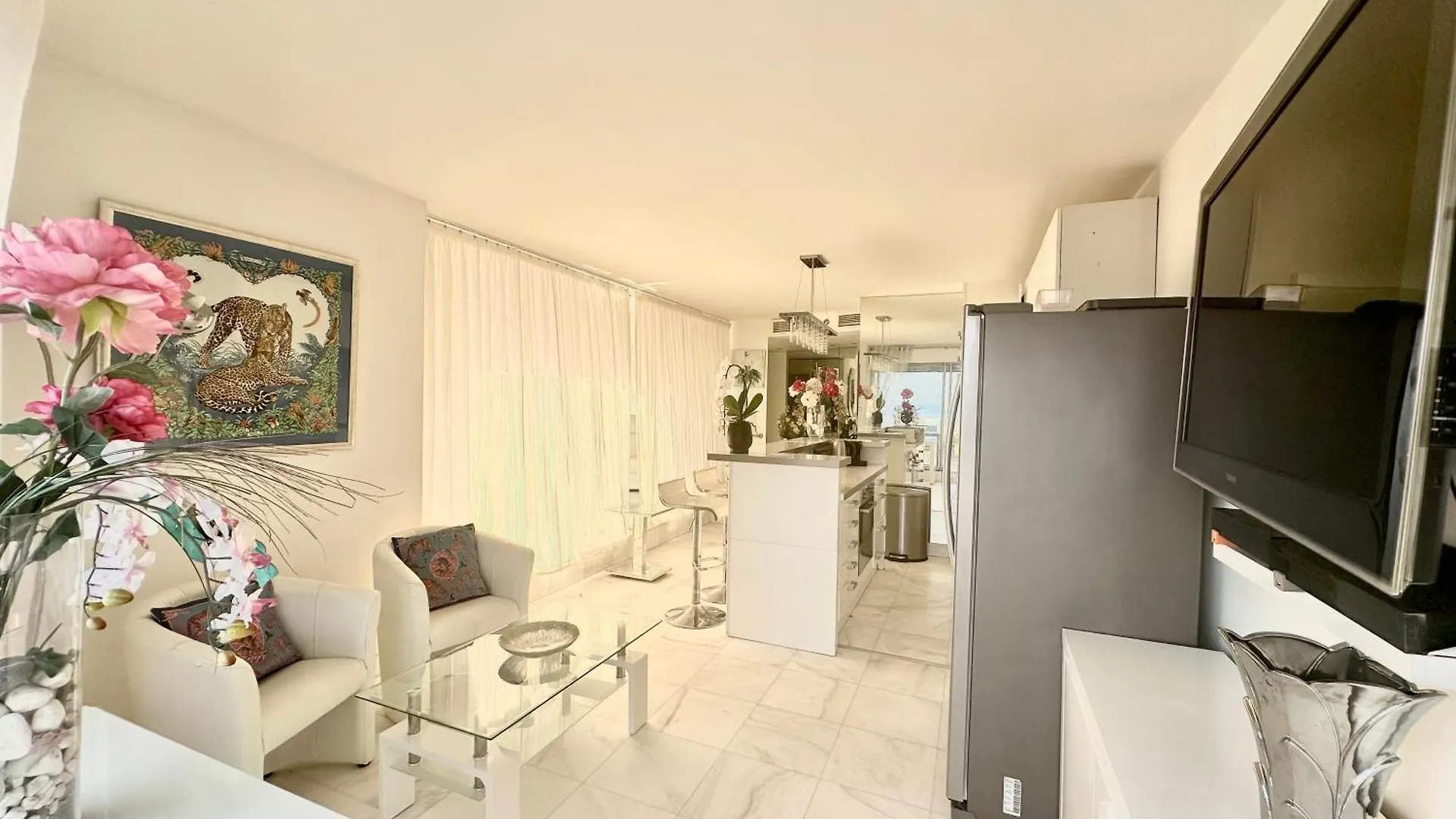 Apartment Cannes Croisette Sea & Sky
